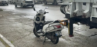Adana'da tır ile motosiklet çarpışması: Motosiklet sürücüsü hayatını kaybetti