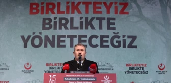 BBP Genel Başkanı Mustafa Destici, Şehit Muhsin Yazıcıoğlu'nun Emanetini Taşıyor