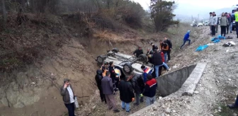 Bolu'da otomobil şarampole uçtu: 2'si ağır 3 yaralı