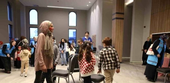 Türkiye Diyanet Vakfı, Bursa'da yetim çocuklarla iftarda buluştu