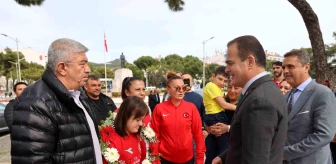 Muğla Valisi İdris Akbıyık, Milli Sporcu Elif Oral'ı Tebrik Etti