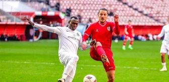 Samsunspor, hazırlık maçında Çorum FK'yı 6-1 yendi