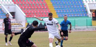 Menemen FK'nın golcüsü Kemal Rüzgar takımına önemli katkı sağlıyor