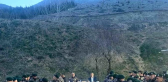 Eskişehir İl Emniyet Müdürü Yaman Ağırlar Özel Harekat Şube Müdürlüğü ile iftar yaptı