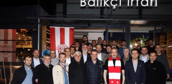 Antalyaspor Başkanı Sinan Boztepe, spor muhabirleriyle iftar programında buluştu
