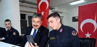 Osmaniye Valisi Erdinç Yılmaz, Jandarma Er Yusuf Kara'yı sürprizle buluşturdu