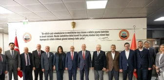 Turgut Altınok, Türkiye Emekliler Derneği'ni ziyaret etti