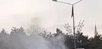 Erzurum'da iftar saatinde trafikte seyir halindeyken yanan otomobil korku dolu dakikalar yaşattı