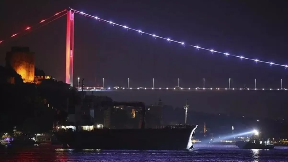 İstanbul Boğazı'nda gemi arızası