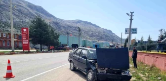 Isparta'da Otomobil Kazası: 2 Yaralı