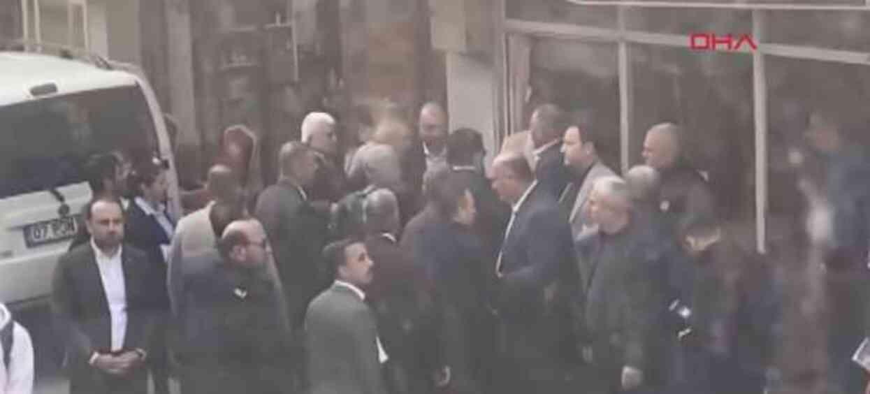 Vatandaşa yumruk atan Belediye Başkanı kim? Vatandaşa neden yumruk attı?