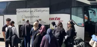 Ankara'da seçim yoğunluğu: Otobüs terminalinde vatandaşlar memleketlerine gitmek için sıraya girdi