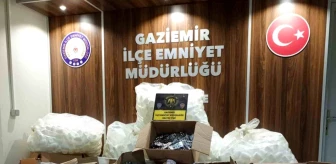 İzmir'de 126 Bin Adet Uyuşturucu Hap Ele Geçirildi