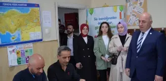 Darıca Belediye Başkanı Muzaffer Bıyık oyunu kullandı