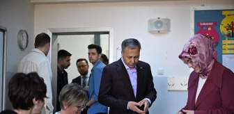 İçişleri Bakanı Ali Yerlikaya, seçimlerin güzellikle sonuçlanması için çaba gösteriyor