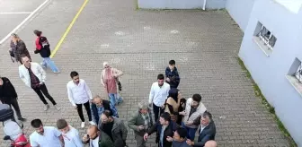 Sakarya'da seçim merkezinde çıkan kavgada 1 kişi yaralandı, 3 şüpheli gözaltına alındı