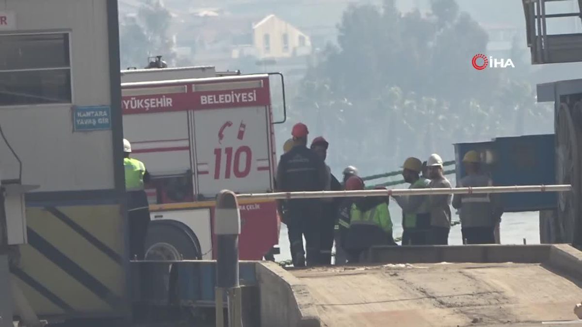 Yük gemisinde yangın: 5 kişi dumandan etkilendi