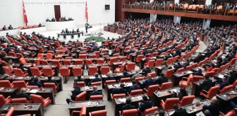 4 vekili belediye başkanı seçilen CHP'nin Meclis'teki sandalye sayısı 125'e düşecek