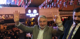 Çorum Belediye Başkanı Halil İbrahim Aşgın, seçim zaferini kutladı
