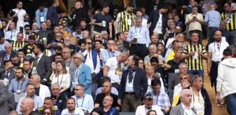Fenerbahçe Başkanı Ali Koç ve Teknik Direktör İsmail Kartal Olağanüstü Genel Kurul Toplantısı İçin Stada Geldi