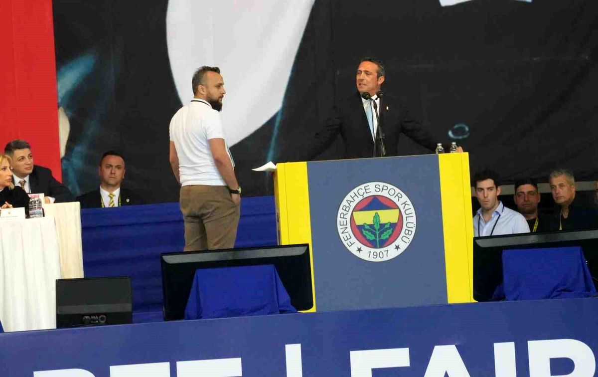 Fenerbahçe Kongre Üyeleri Yönetim Kuruluna Yetki Verdi