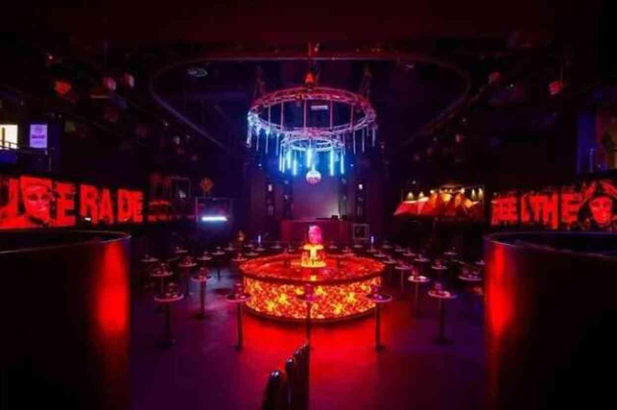 İstanbul'da 27 kişinin can verdiği yangın yerinden dehşete düşüren görüntüler İstanbul'da 27 kişinin can verdiği yangın yerinden dehşete düşüren görüntüler