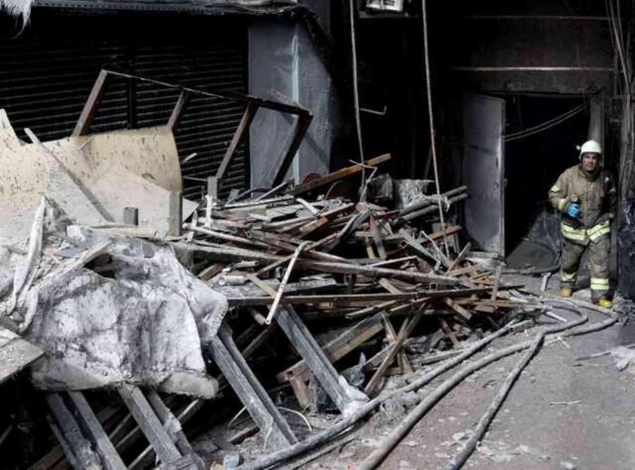 İstanbul'da 29 kişinin can verdiği yangın yerinden dehşete düşüren görüntüler İstanbul'da 29 kişinin can verdiği yangın yerinden dehşete düşüren görüntüler