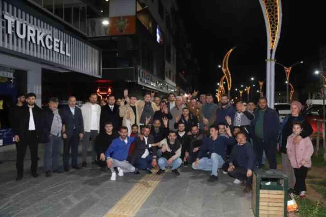 Of'ta 150 yıllık süren gelenek! Sarıalioğlu üçüncü kez seçildi Of'ta 150 yıllık süren gelenek! Sarıalioğlu üçüncü kez seçildi