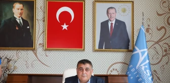 Antalya'nın Aksu ilçesinde İsa Yıldırım belediye başkanı olarak göreve başladı
