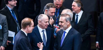 NATO Dışişleri Bakanları Toplantısı Brüksel'de Başladı