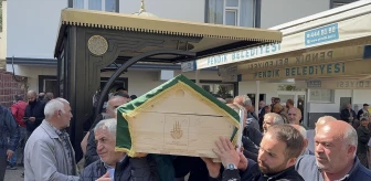 Beşiktaş'taki yangında hayatını kaybeden Binali Çayır ve Ahmet Sever için Pendik'te cenaze töreni düzenlendi