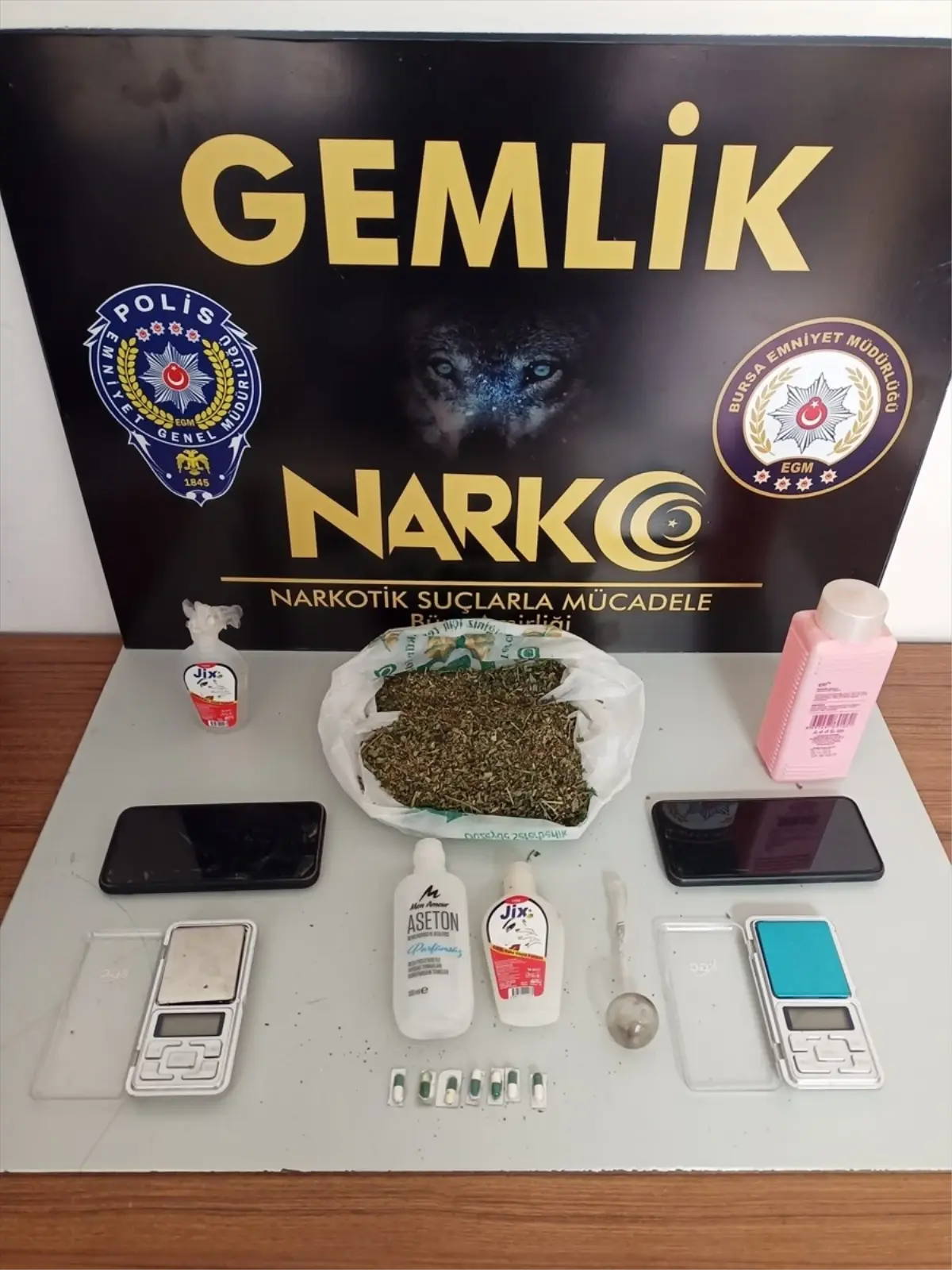 Gemlik'te Uyuşturucu Operasyonu: 10 Tutuklama
