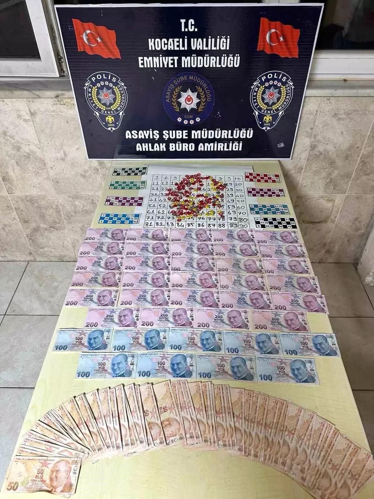 Kocaeli'de Kumar Oynayanlara Para Cezası