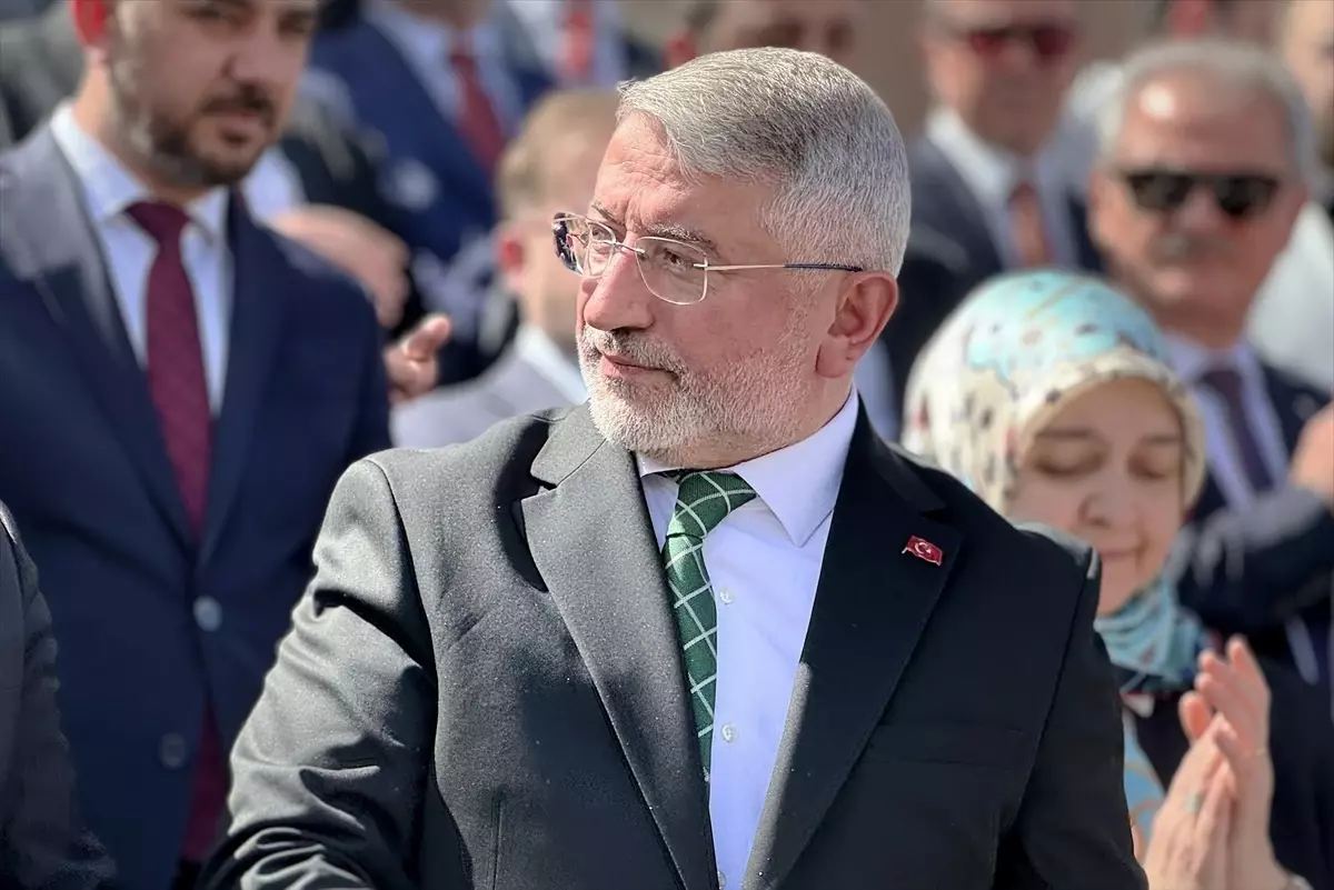 Halil İbrahim Aşgın, Çorum Belediye Başkanlığına yeniden seçildi