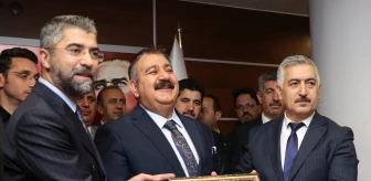 Erzurum Belediye Başkanları Mazbatalarını Aldı