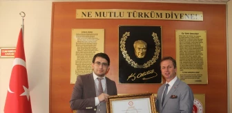 MHP'den Gülnar Belediye Başkanı Seçilen Fatih Önge Göreve Başladı