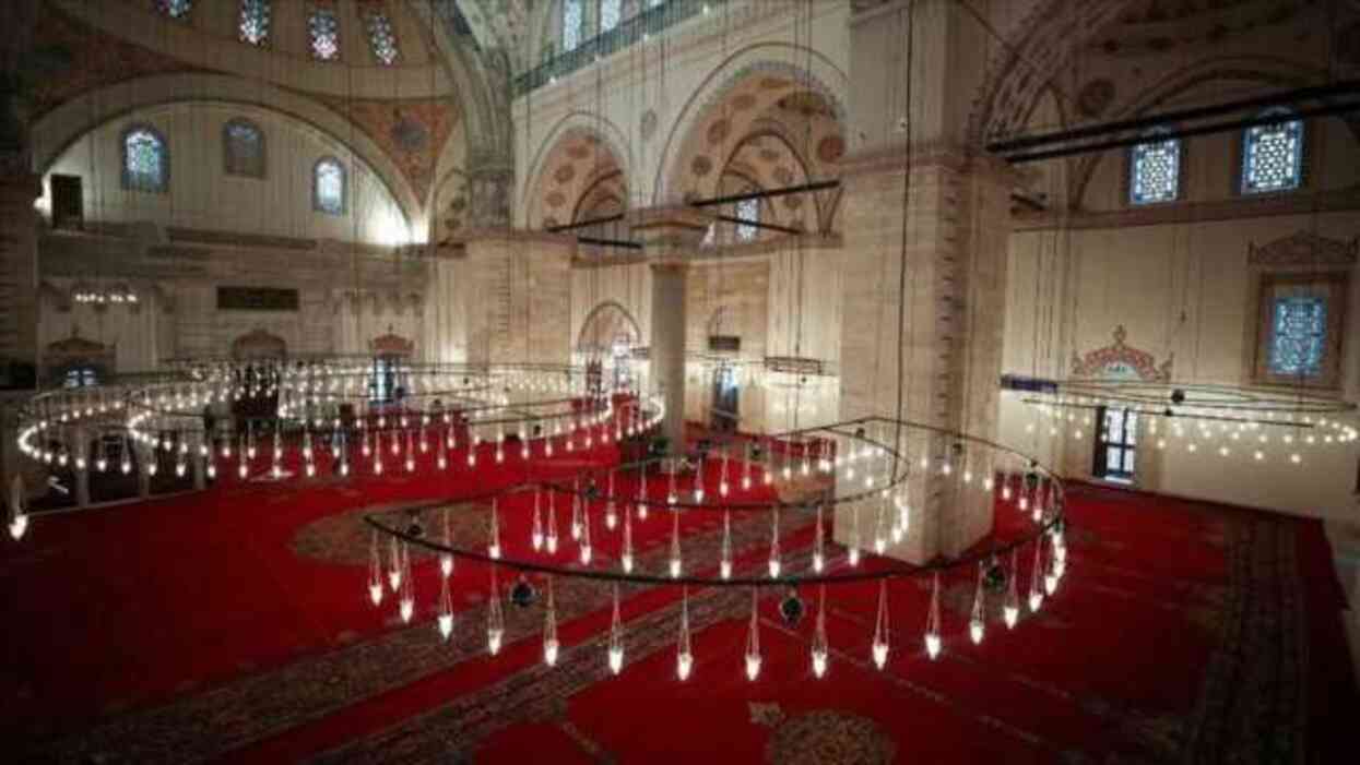 Kadir Gecesi namazı kılınışı! Kadir Gecesinde nasıl namaz kılınır, kaç rekat?