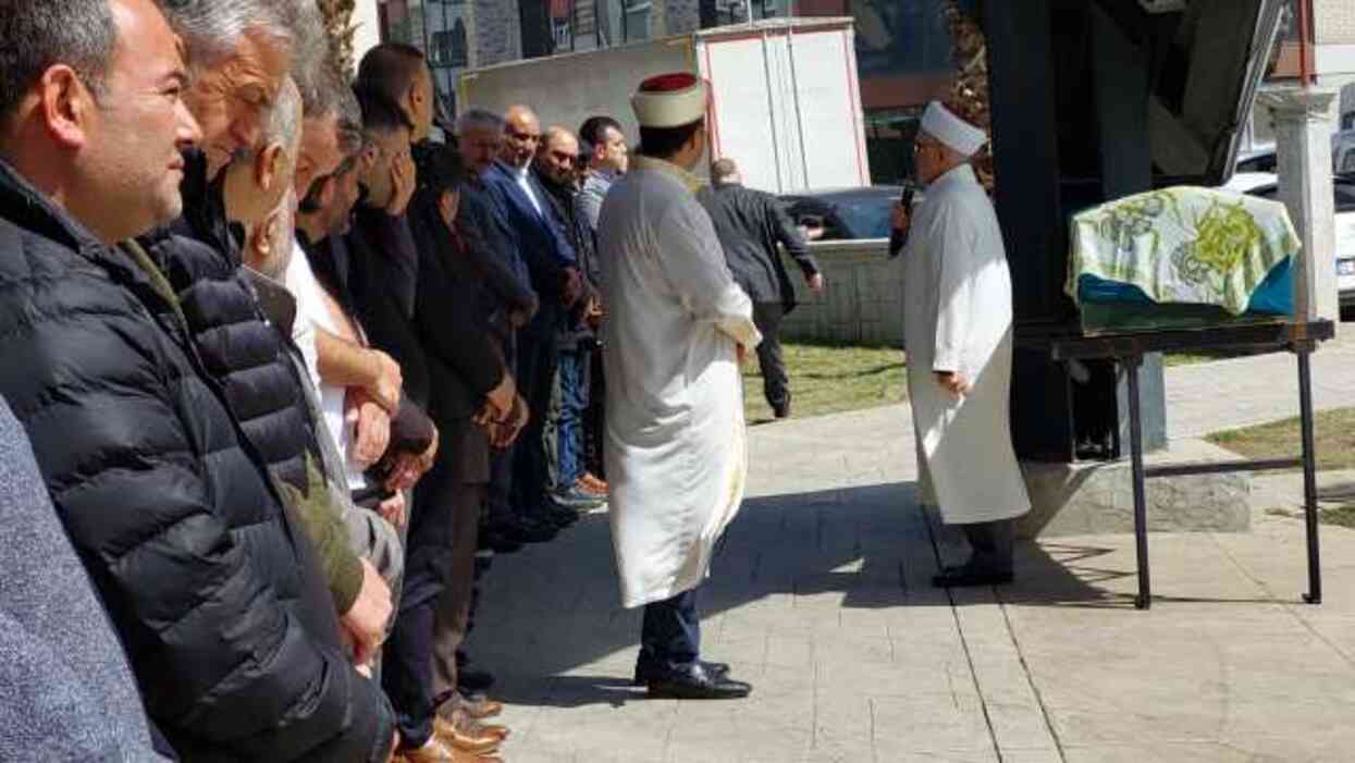 Okul penceresinden düştü, hayatını kaybetti! 13 yaşındaki öğrenci nasıl ve neden öldü? İntihar mı cinayet mi?