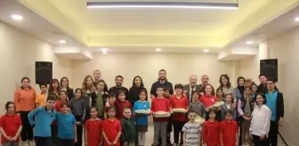 Seferihisar Şehit Öğretmen Mehmet İzdal Öğrencileri Akıl ve Zeka Oyunları Yarışmasında Derece Yaptı