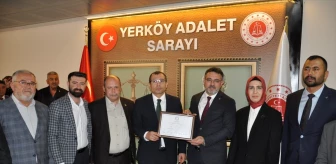 Yerköy Belediye Başkanı Fatih Arslan mazbatasını aldı