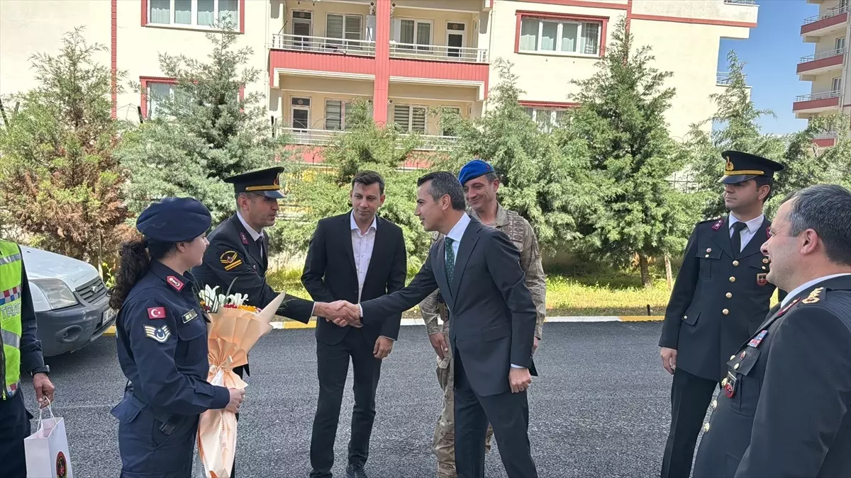 Adıyaman İl Jandarma Komutanı İl Emniyet Müdürünü ziyaret etti
