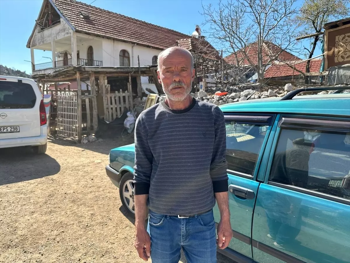 Akseki'de çoban köpeklerinin saldırısına uğrayan kadın hayatını kaybetti