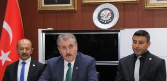 BBP Genel Başkanı Mustafa Destici, Şarkışla Belediye Başkanı Kasım Gültekin'i ziyaret etti