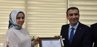 Savaş Kalaycı, Karaman Belediye Başkanlığı için mazbatasını aldı