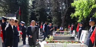 Tekirdağ'da Polis Haftası kutlamaları şehitlerin kabirlerinde yapıldı