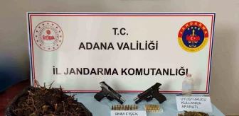 Adana'da yapılan operasyonda 2 kilo 600 gram esrar ele geçirildi