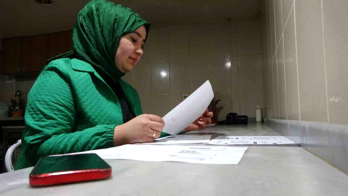 Ünlü tekstil firmasından alışveriş yapan kadın parasını alamadı