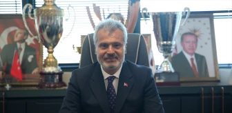 Hatay Büyükşehir Belediye Başkanı Mehmet Öntürk göreve başladı