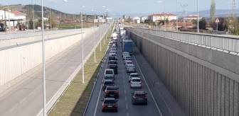 İstanbul-Samsun kara yolunda trafik yoğunluğu arttı