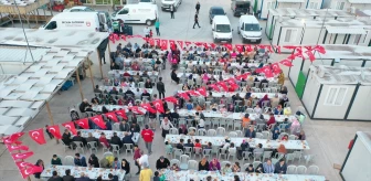 Kahramanmaraş'ta Depremzedeler İftarında Bir Araya Geldi
